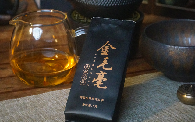 英红九号品种 - 金毛毫干茶特写